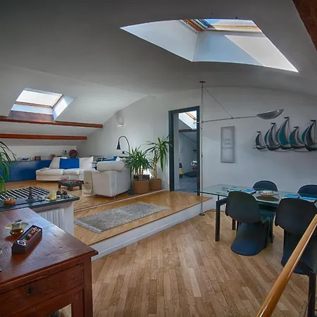 Spectacular Penthouse Appartement *